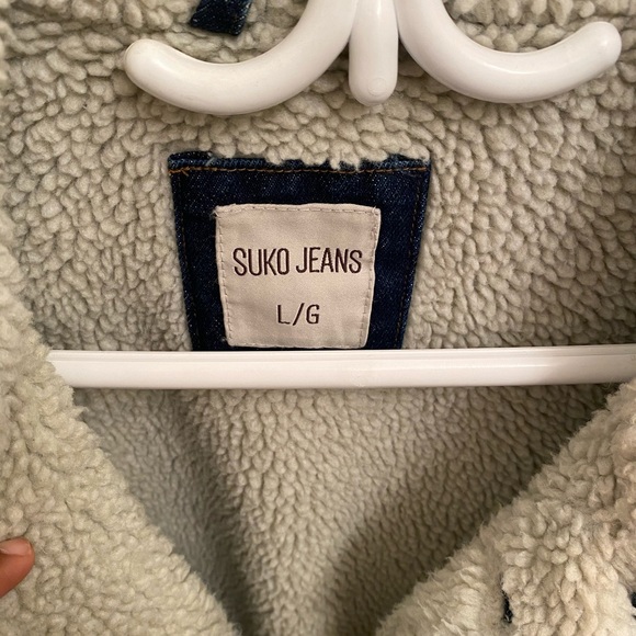 I’m selling because it’s big for me. - Picture 2 of 3